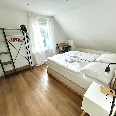 Hygge-flats-apartment Fuer 2-4, Wlan, Homeoffice アパート プフォルツハイム